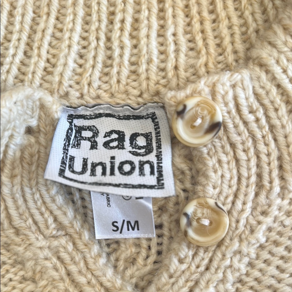 Thick Cable Knit Sweater With Patchwork Design - image 6